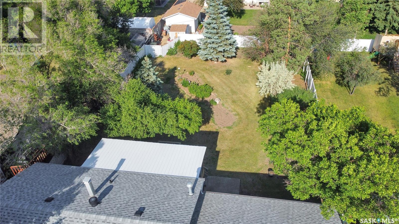 Property at 1609 11th AVENUE NW image 3
