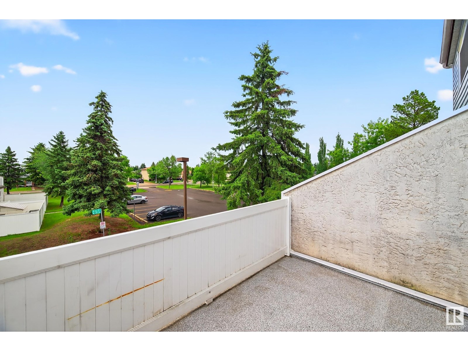 Property at 71 LANCASTER TC NW image 2