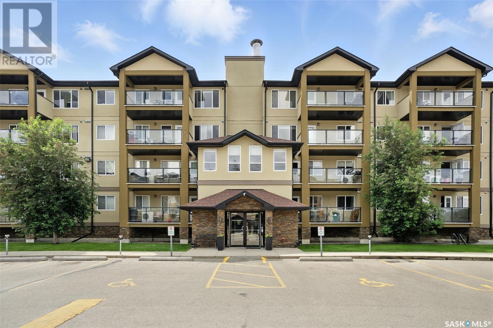 407 600 Centennial Boulevard, Warman, Saskatchewan S0K 4S1 - Photo 2 - SK009830