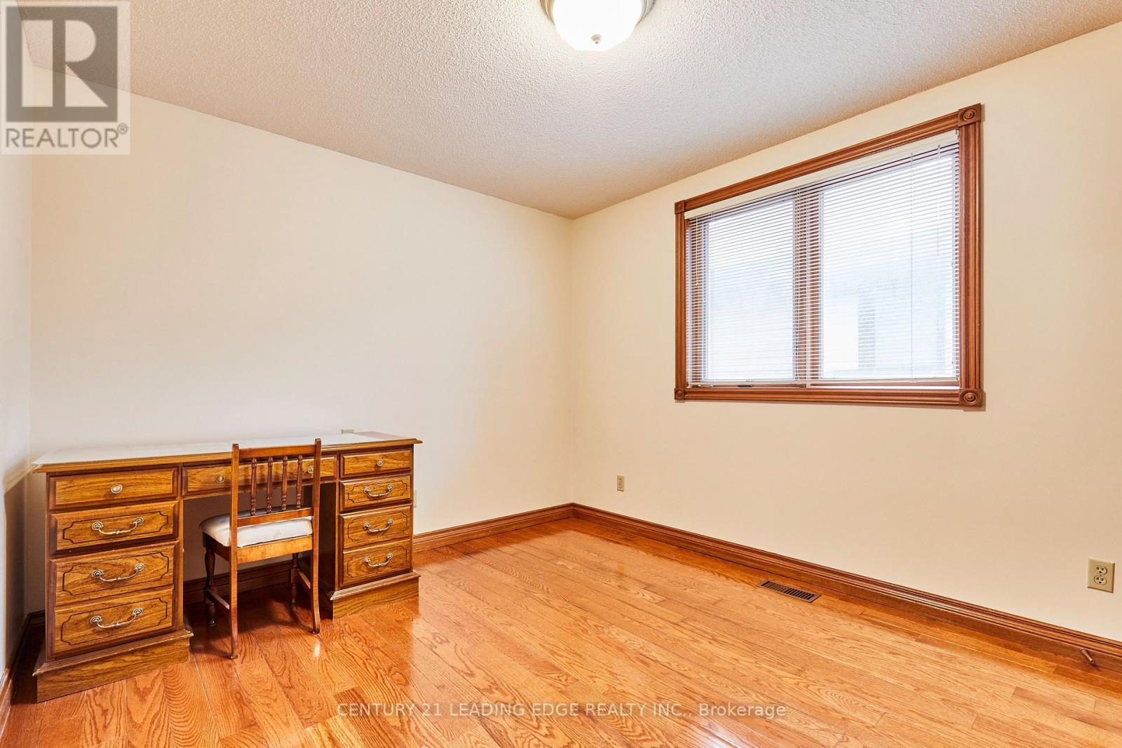 1127 Oshawa Boulevard N, Oshawa, Ontario  L1G 5W2 - Photo 26 - E12235126