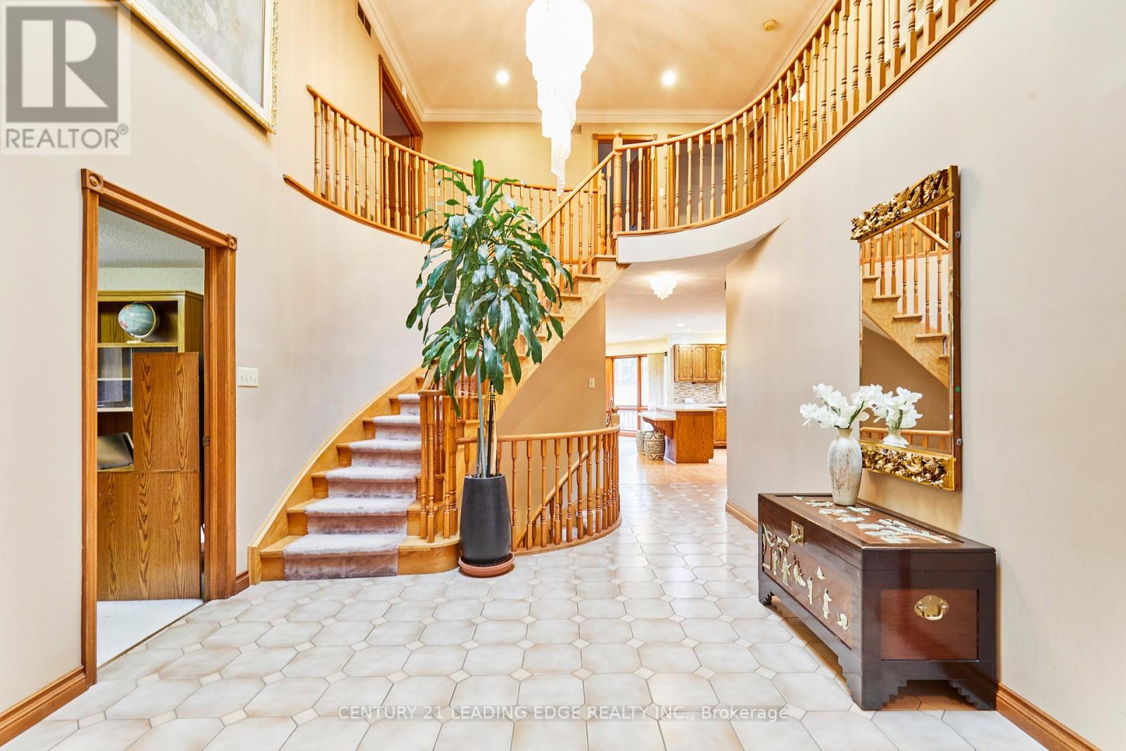 Property at 1127 OSHAWA BOULEVARD N image 5