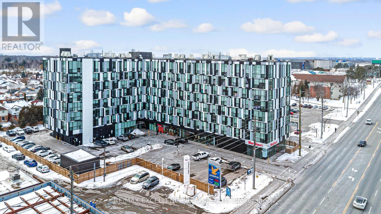 Property at 244 - 1900 SIMCOE STREET N image 1