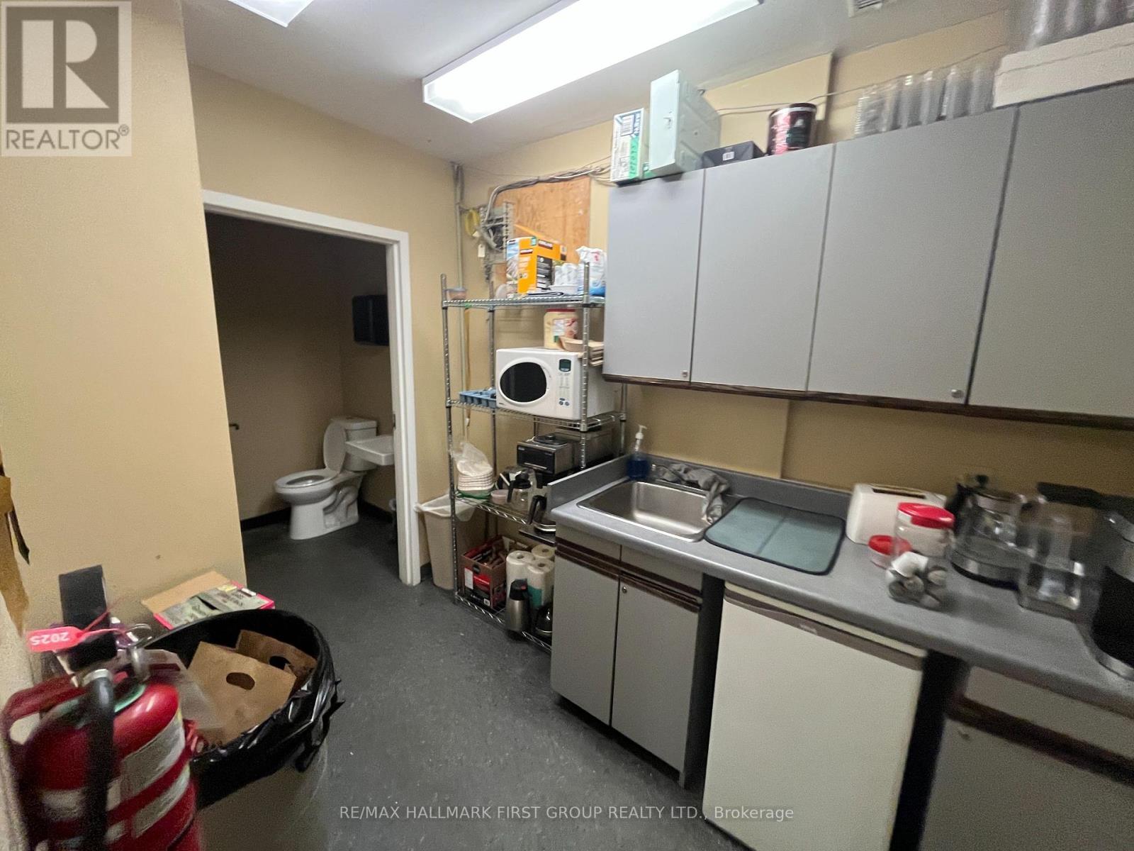 30 - 1730 Mcpherson Court, Pickering (Brock Industrial), Ontario  L1W 3E6 - Photo 7 - E12235318