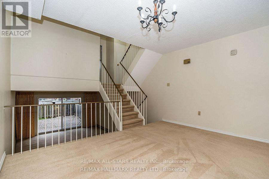 Property at 99 - 50 GOLF CLUB ROAD image 3