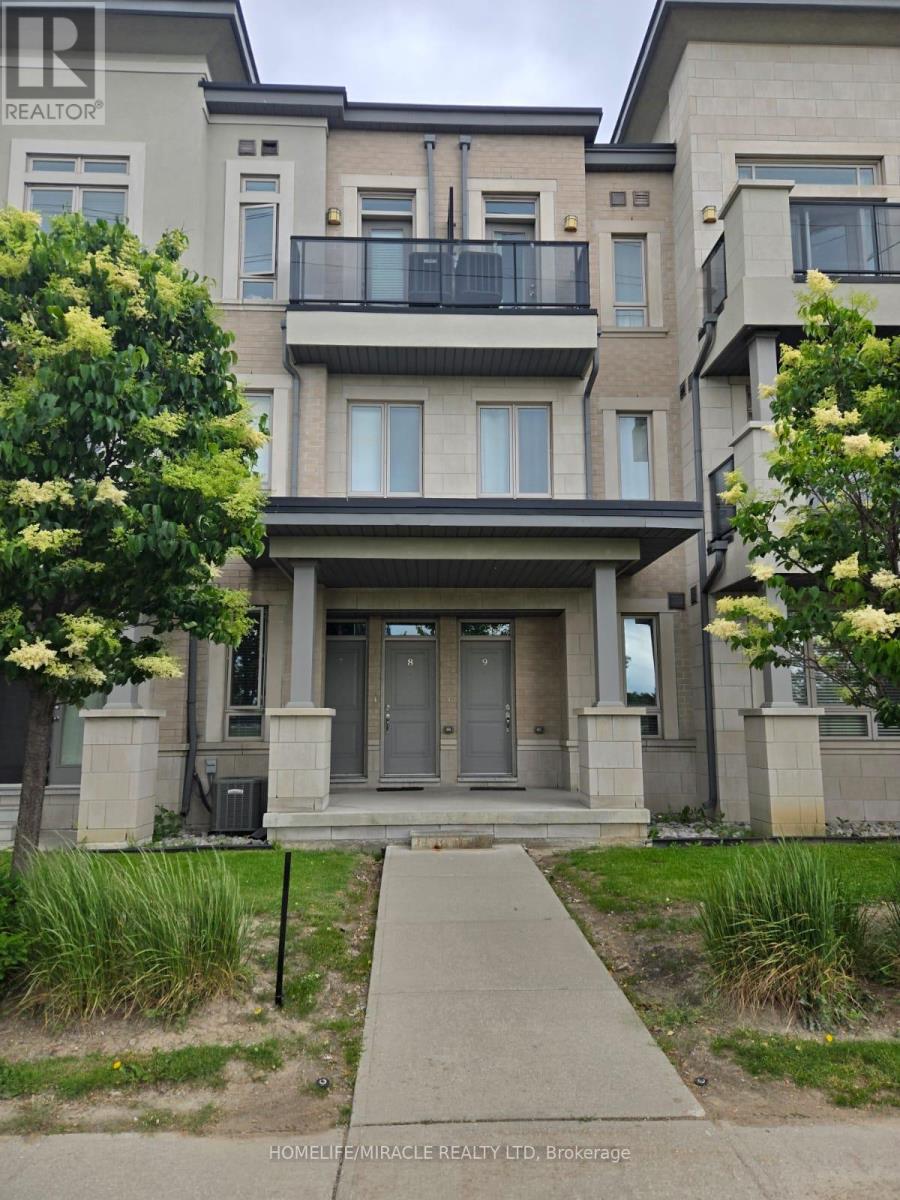 Property at 8 - 9601 JANE STREET image 1