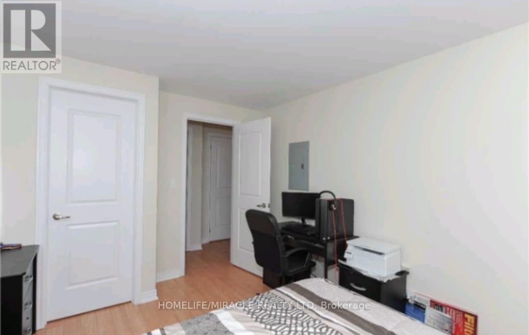 8 - 9601 Jane Street, Vaughan, Ontario  L6A 4G5 - Photo 13 - N12235103