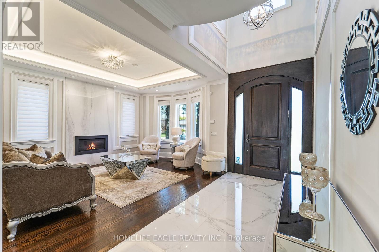 Property at 398 BENT CRESCENT image 3