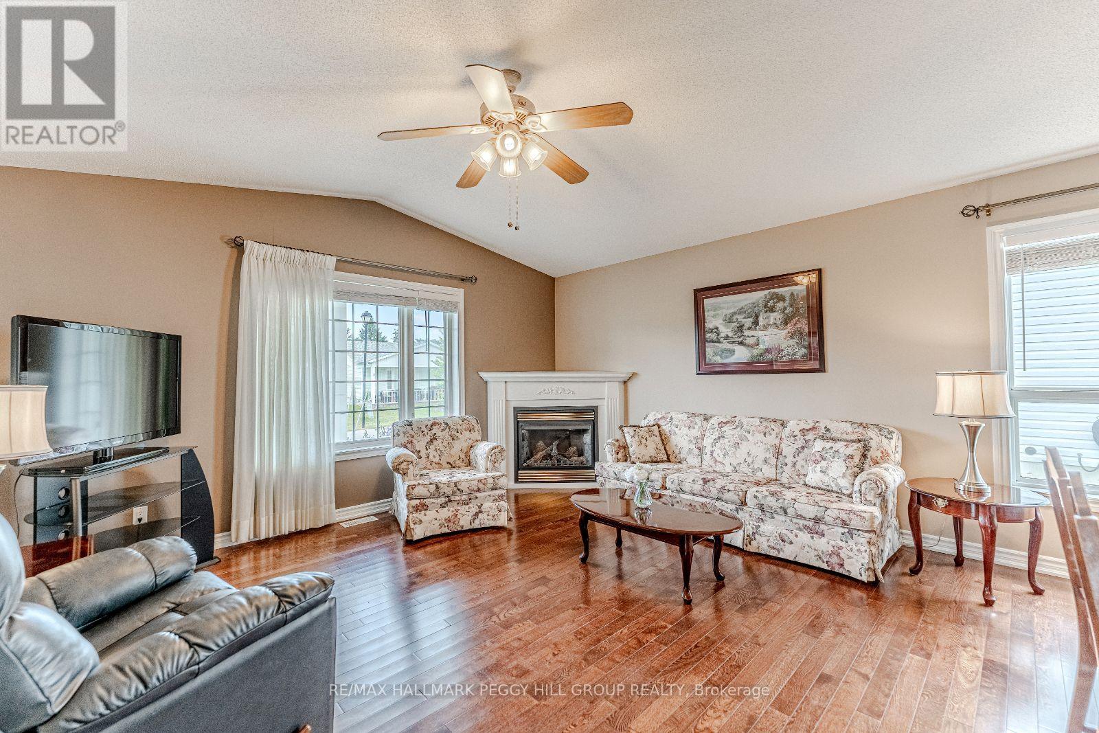 Property at 22 TRELLIS LANE image 3