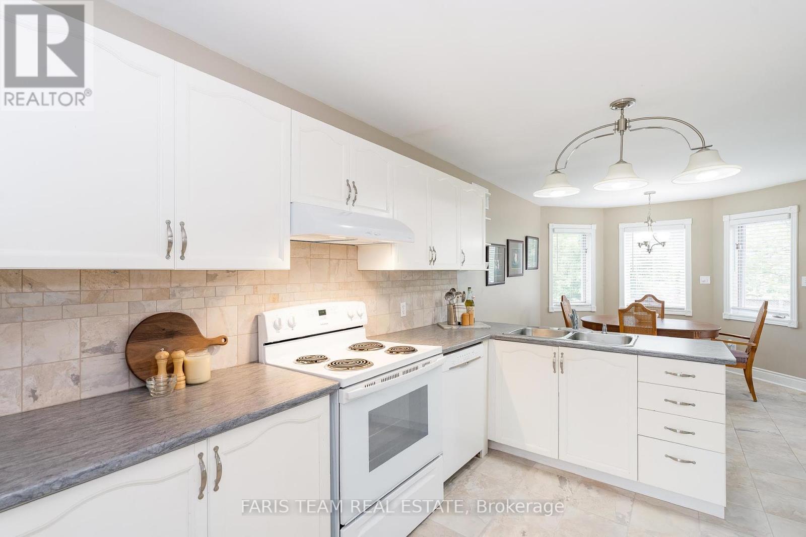 Property at 11 COPELAND STREET image 5