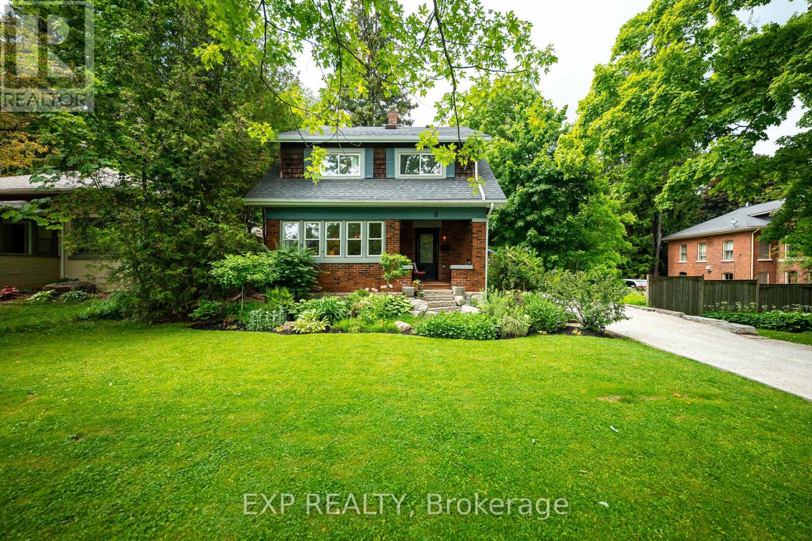 Property at 9 THIRD AVENUE image 1