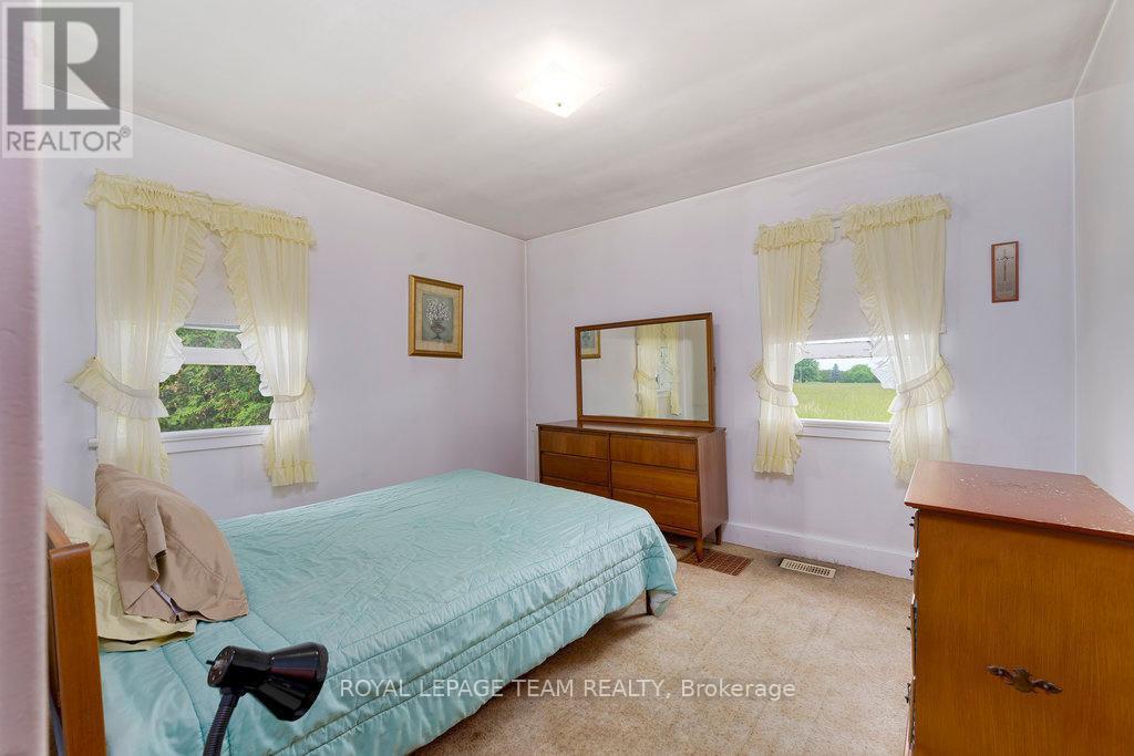 1965 Marchurst Road, Ottawa, Ontario  K2K 1X7 - Photo 16 - X12235755