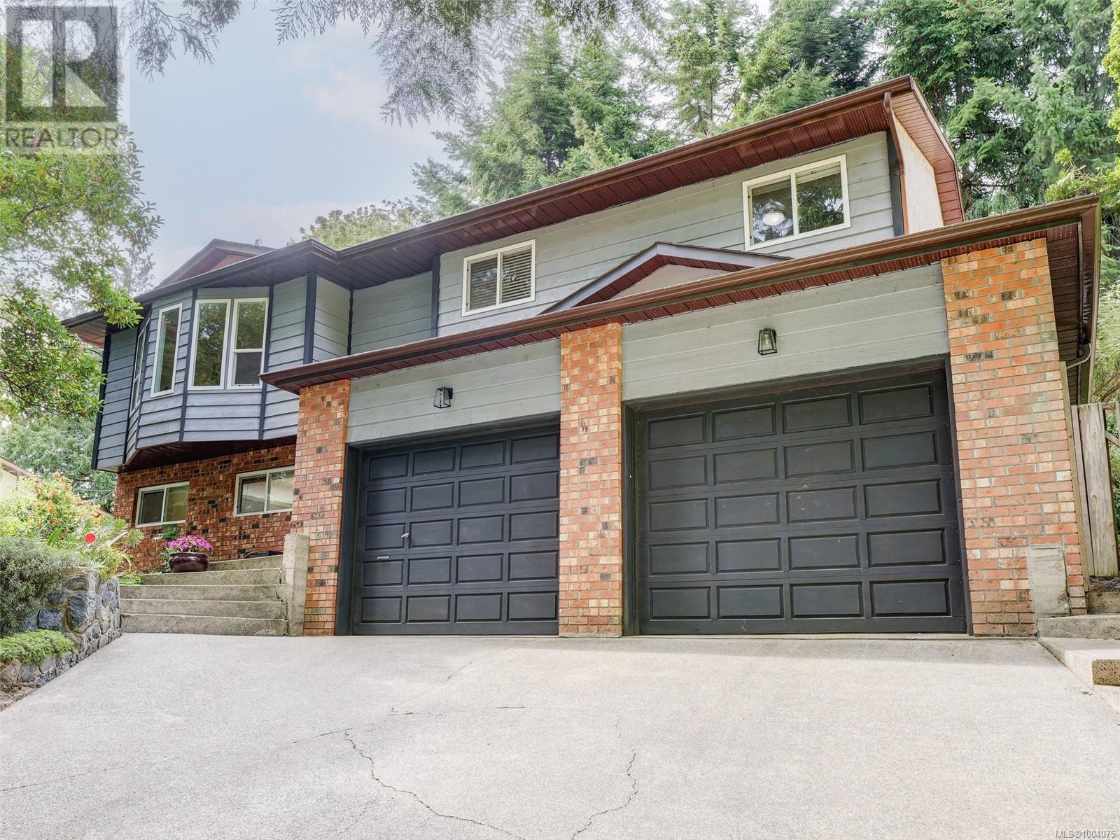 Property at 823 Cecil Blogg Dr image 1