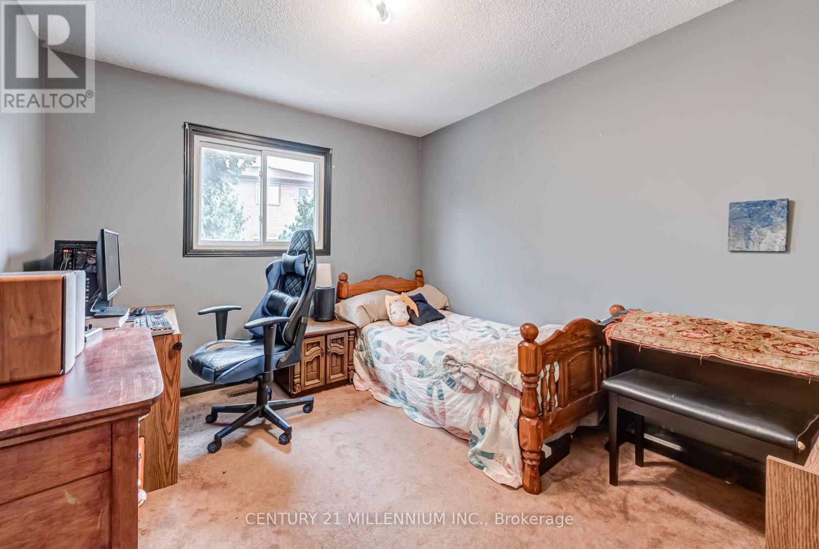 61 Castlehill Road, Brampton, Ontario  L6X 4C9 - Photo 22 - W12235084