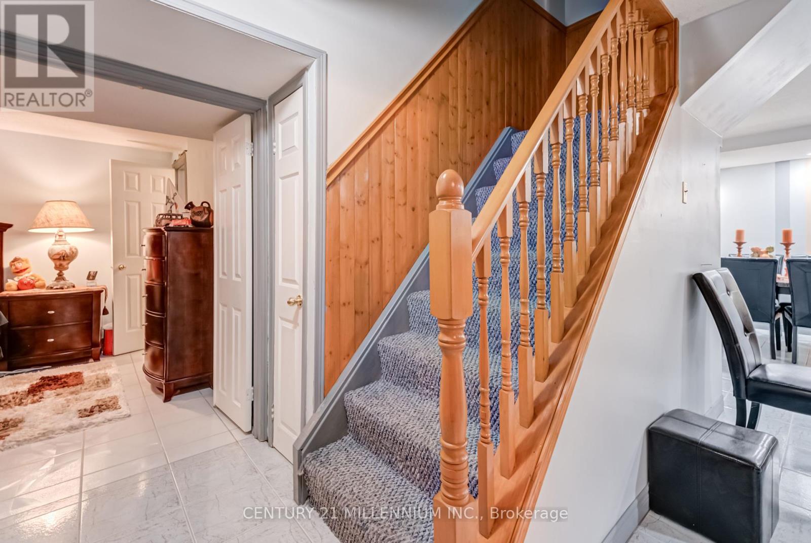 61 Castlehill Road, Brampton, Ontario  L6X 4C9 - Photo 27 - W12235084