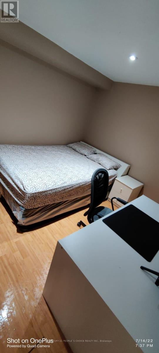 Bsmt - 5545 Northrise Road, Mississauga, Ontario  L5M 6E2 - Photo 4 - W12235149