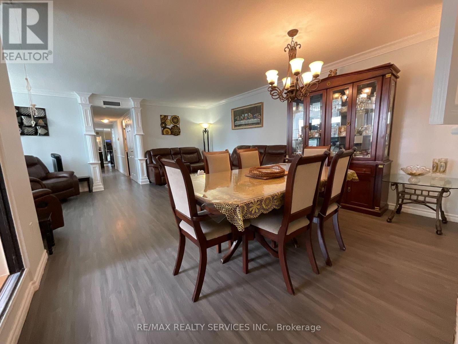 706 - 2323 Confederation Parkway, Mississauga, Ontario  L5B 1R6 - Photo 14 - W12235298