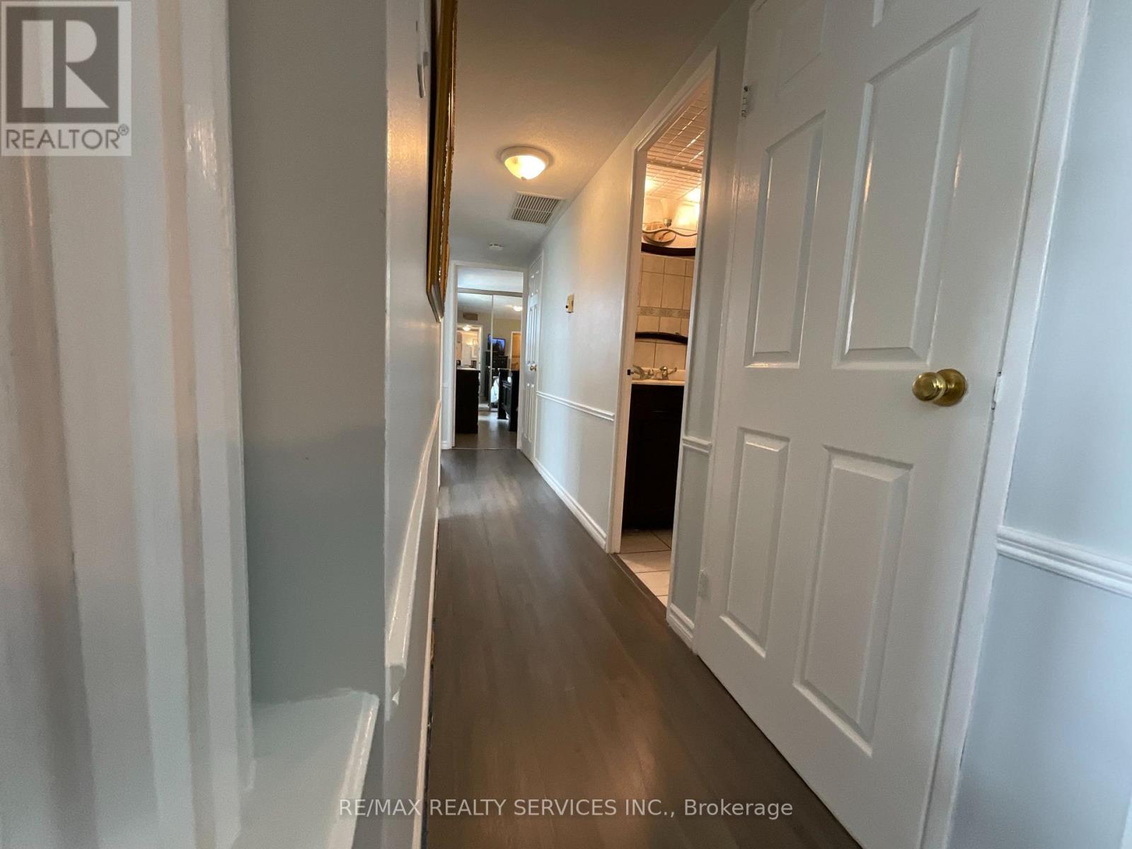 706 - 2323 Confederation Parkway, Mississauga, Ontario  L5B 1R6 - Photo 23 - W12235298