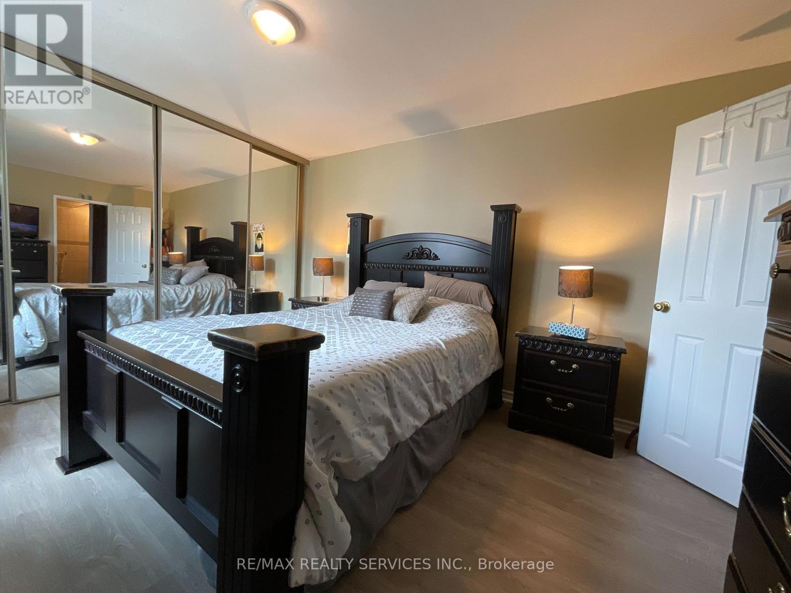 706 - 2323 Confederation Parkway, Mississauga, Ontario  L5B 1R6 - Photo 24 - W12235298