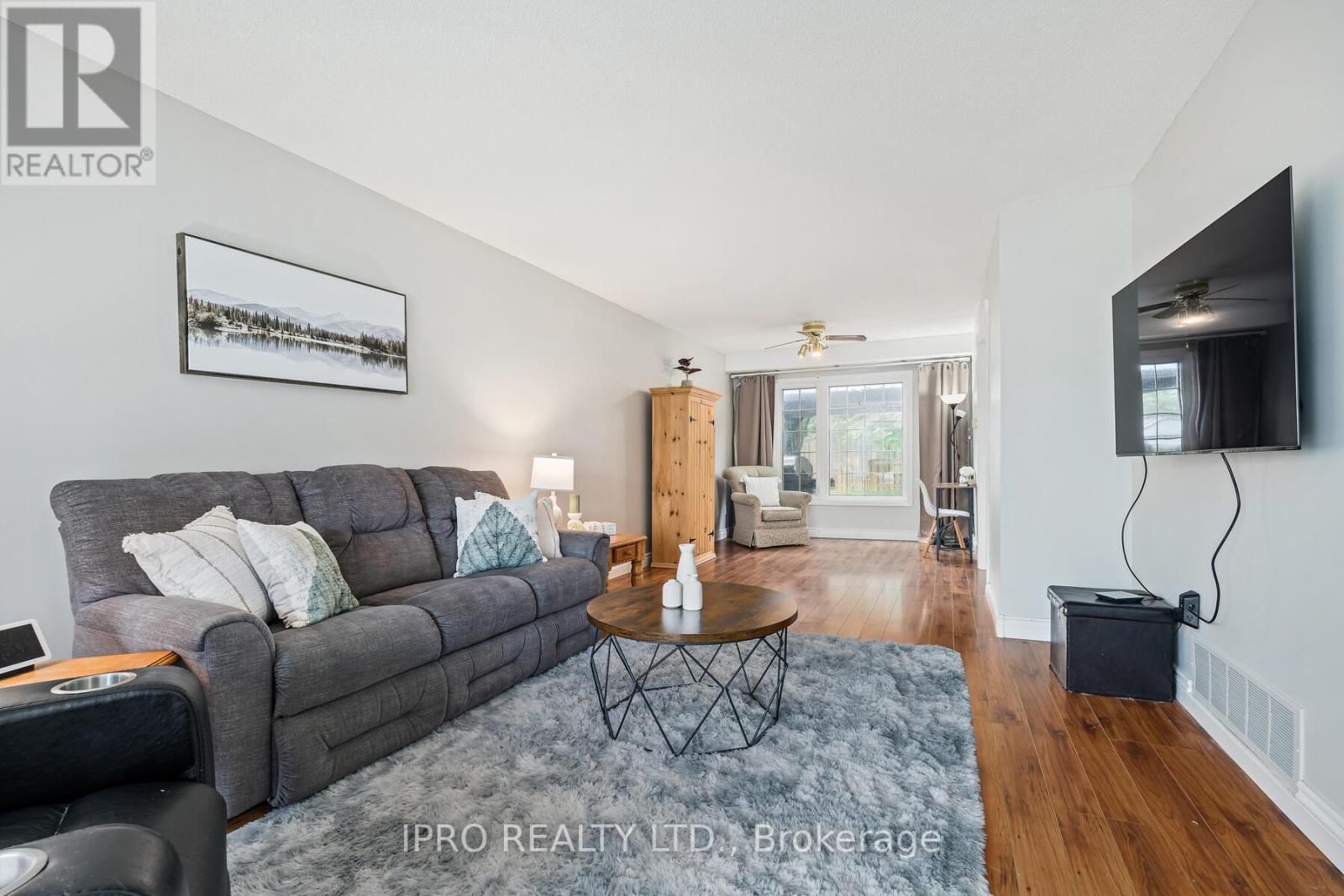 Property at 2734 LOS PALMAS COURT image 2