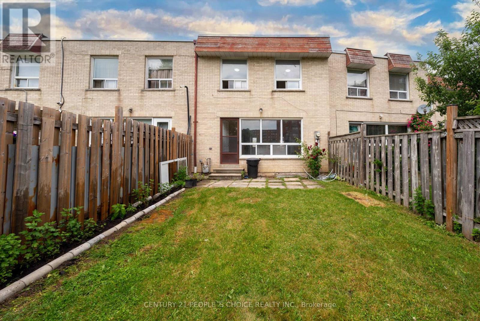 Property at 28 - 7440 GOREWAY DRIVE image 3