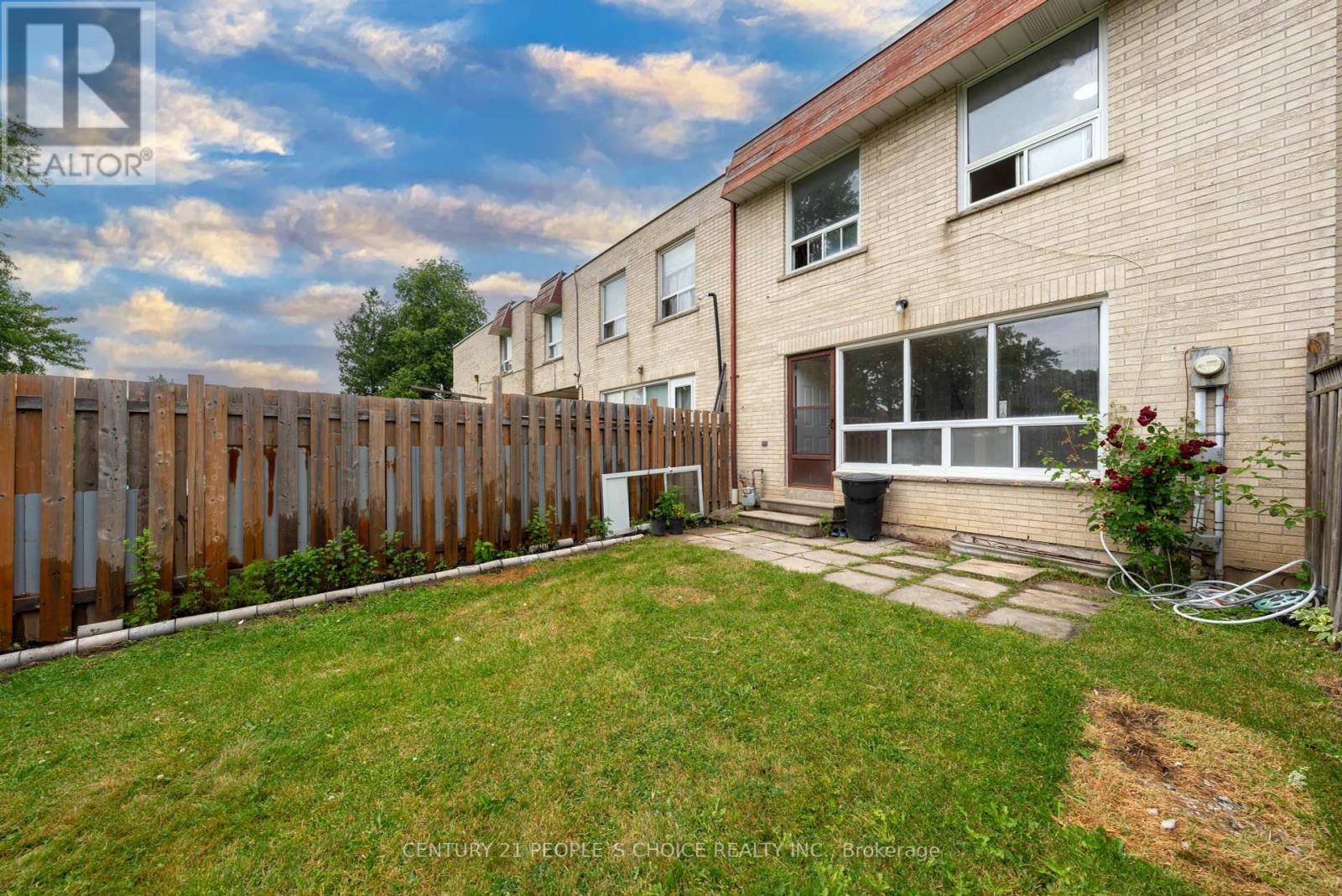 Property at 28 - 7440 GOREWAY DRIVE image 4