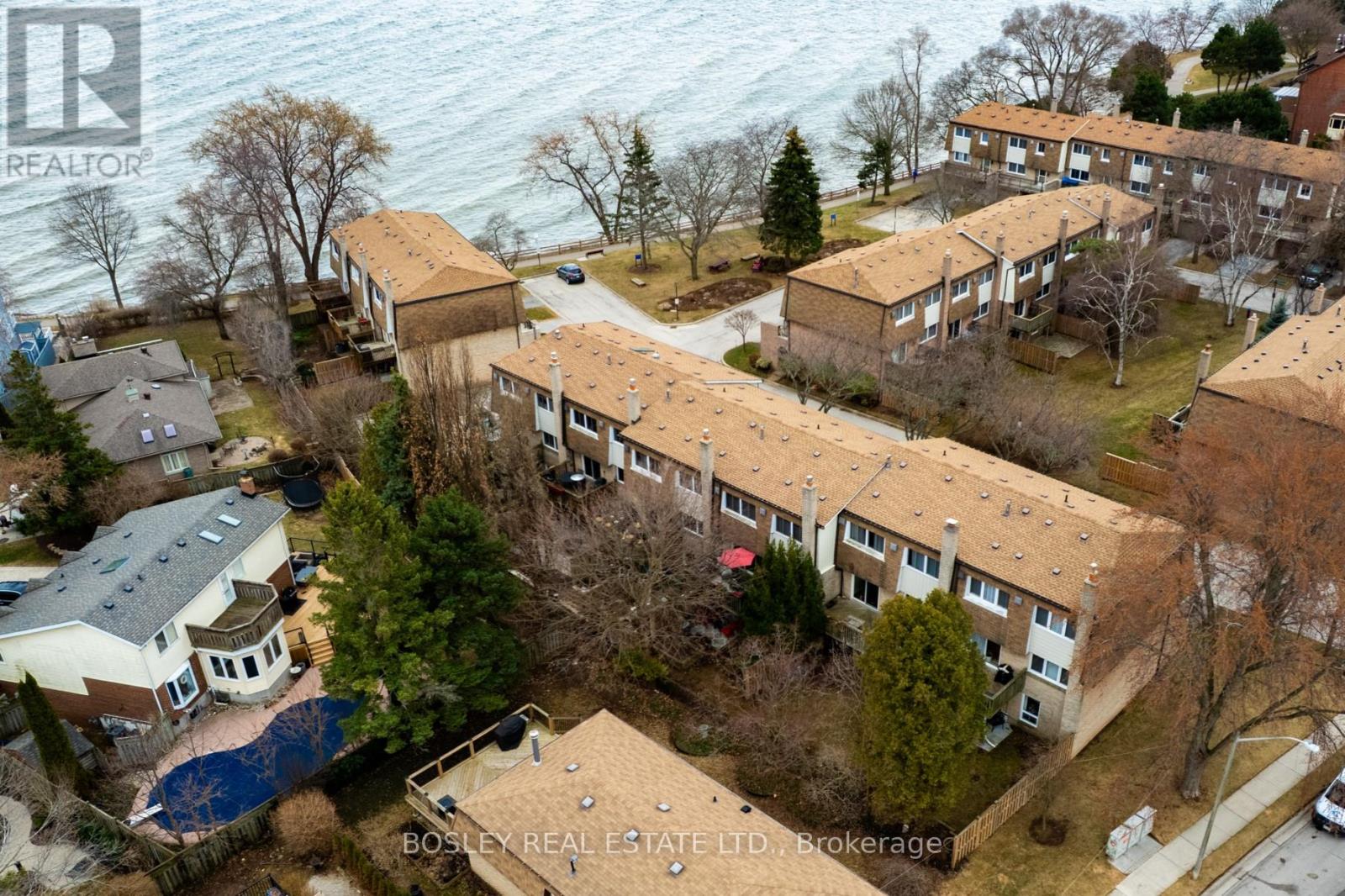 Property at 3 - 2098 MARINE DRIVE W image 1