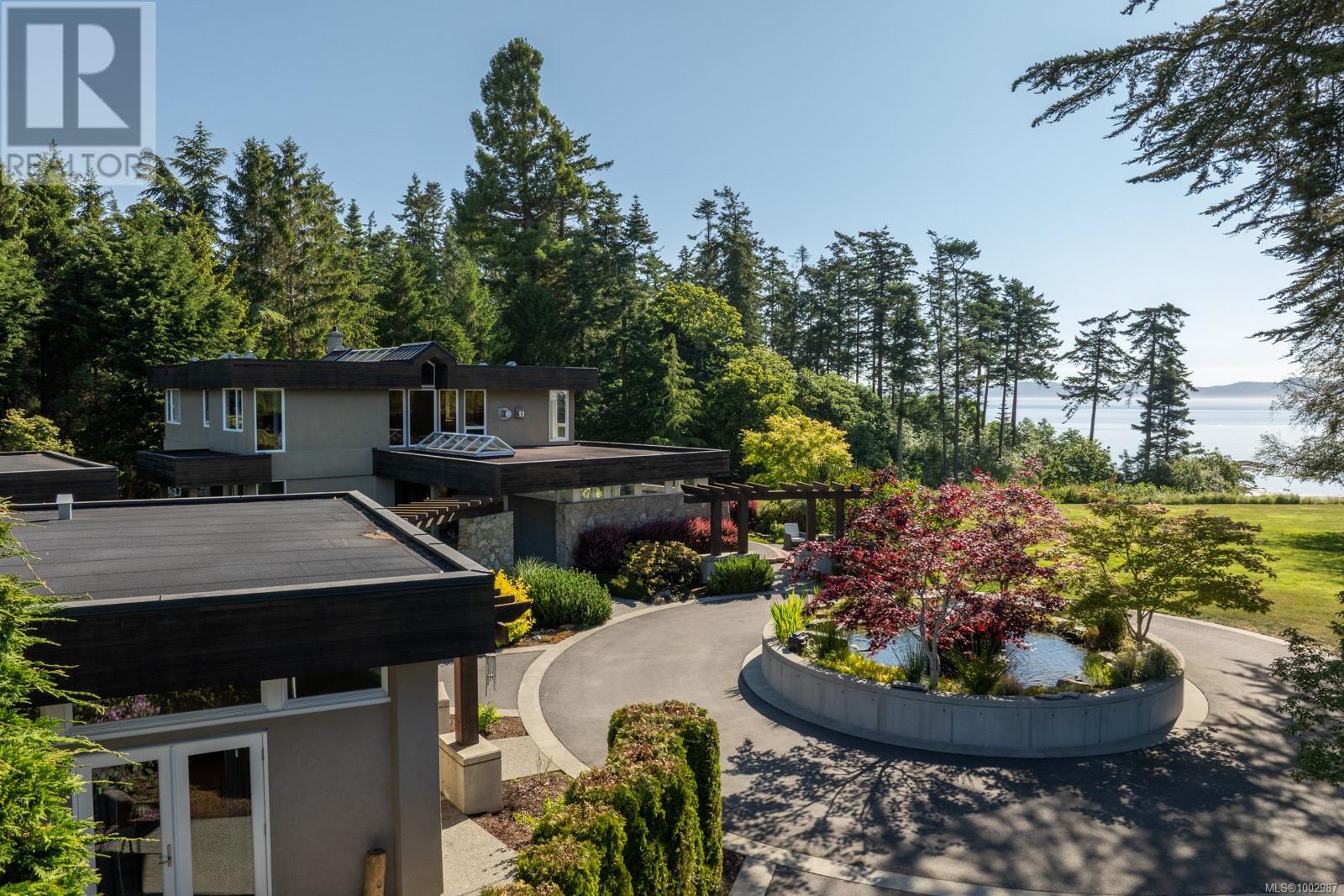 5605 Parker Ave, Saanich, British Columbia