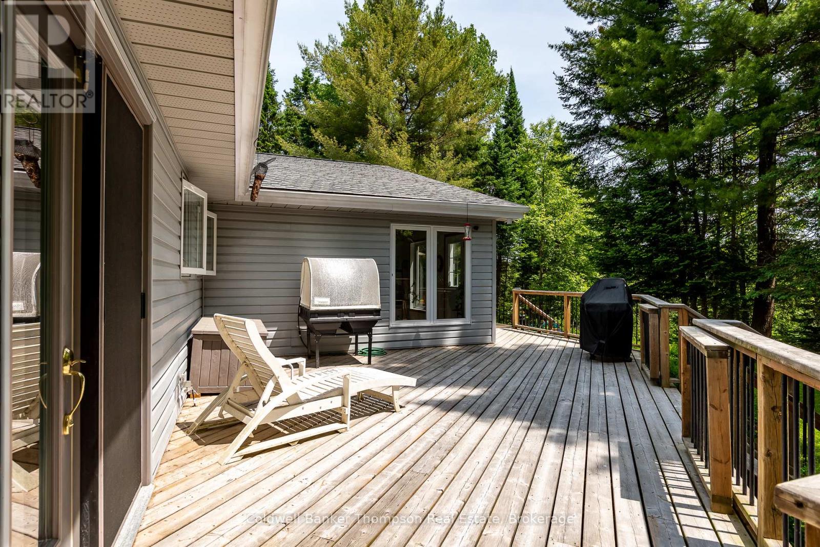 57 Hiawatha Drive, Huntsville, Ontario  P0B 1L0 - Photo 24 - X12235800