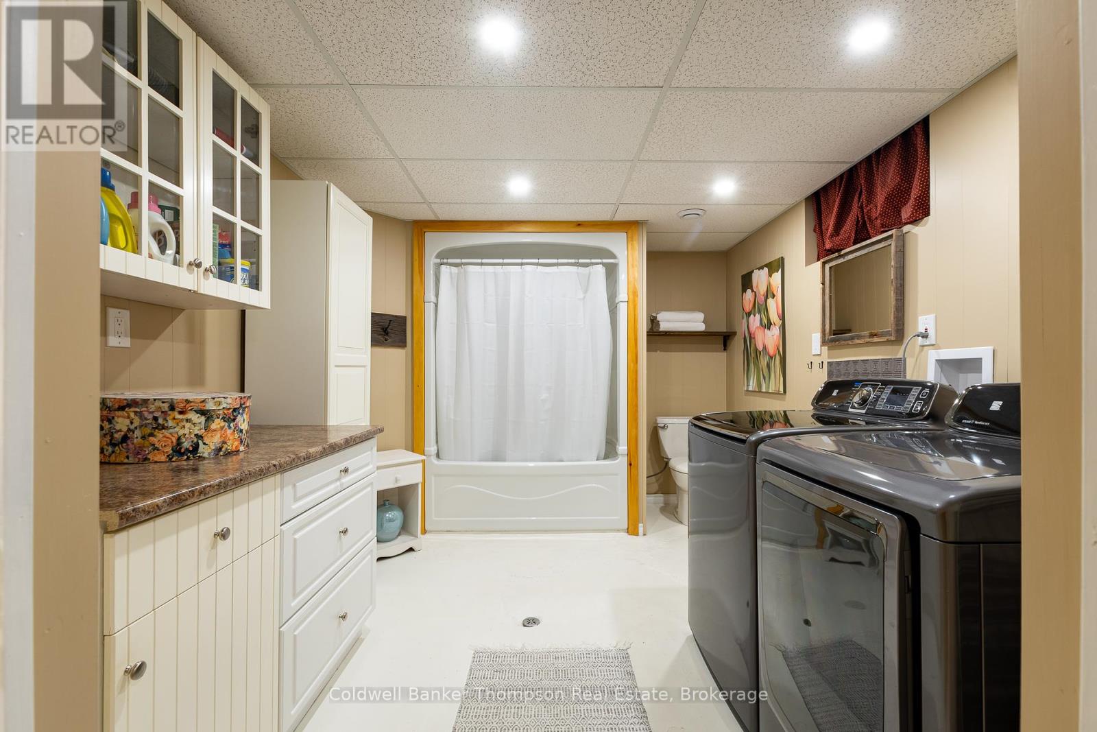 57 Hiawatha Drive, Huntsville, Ontario  P0B 1L0 - Photo 30 - X12235800