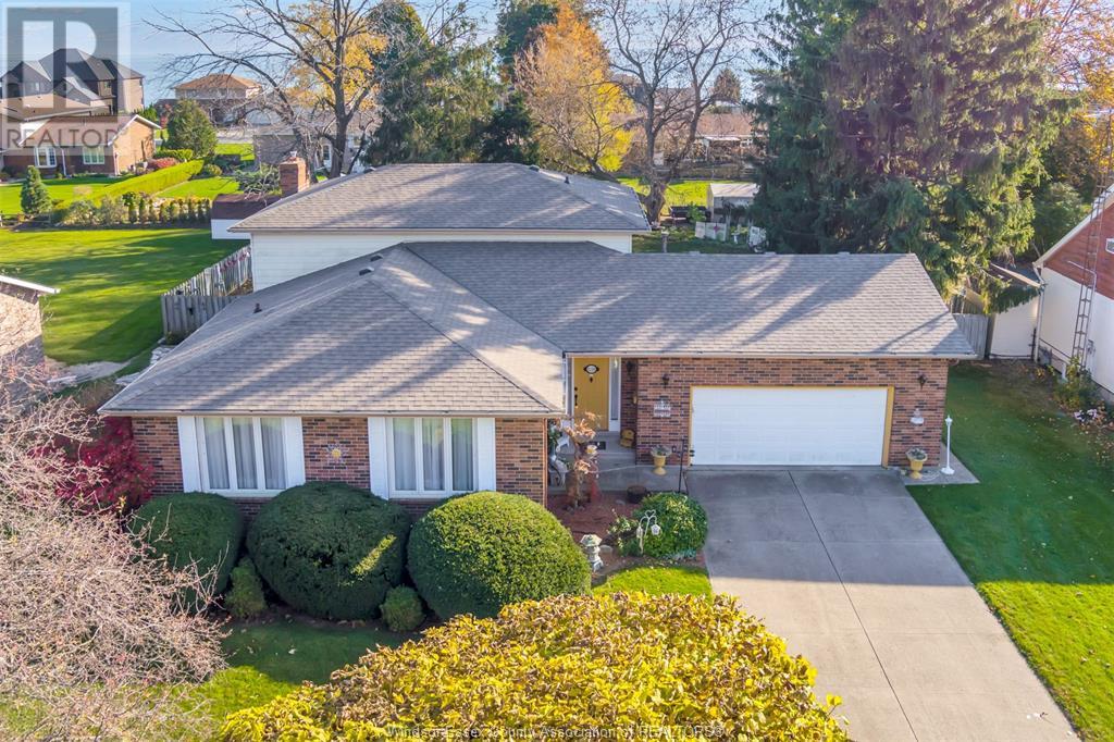 Property at 1219 NOTTINGHAM image 2