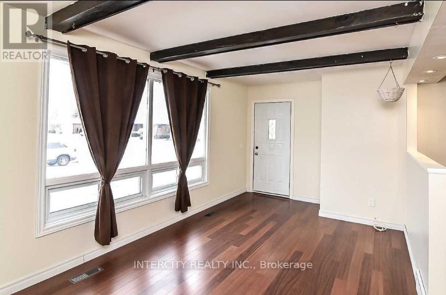 11 Sauer Avenue, Welland, Ontario  L3B 5H1 - Photo 3 - X12235108