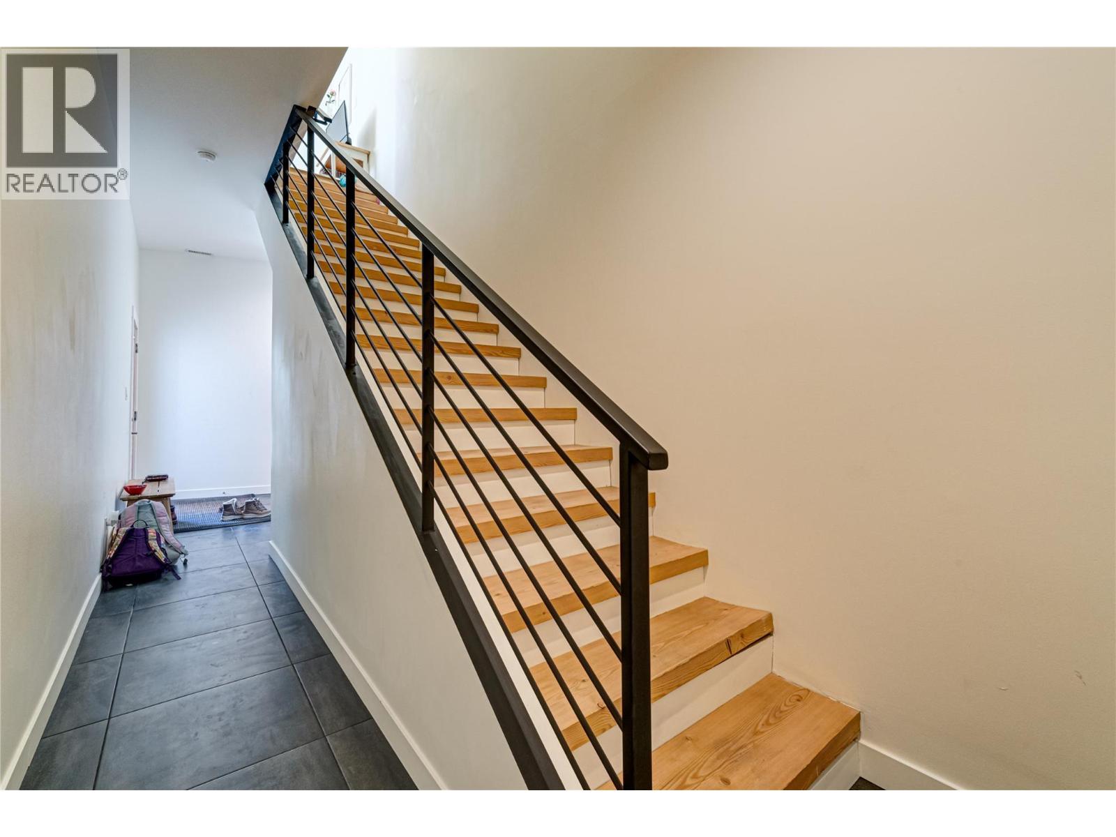 641 7th Avenue, Fernie, British Columbia  V0B 1M0 - Photo 47 - 10335224