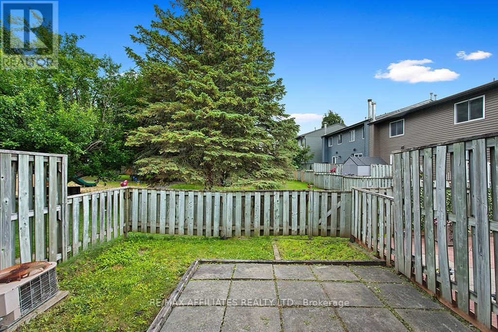 1911 Simard Drive, Ottawa, Ontario  K1C 3B9 - Photo 22 - X12232641