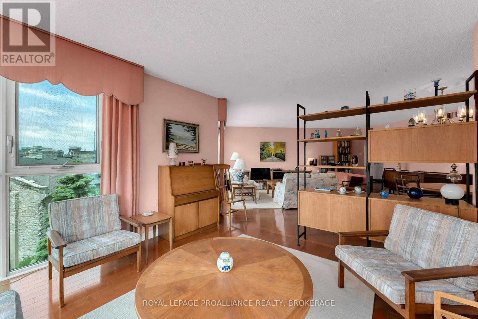 403 - 185 Ontario Street, Kingston, Ontario K7L 2Y7 - Photo 17 - X12235840