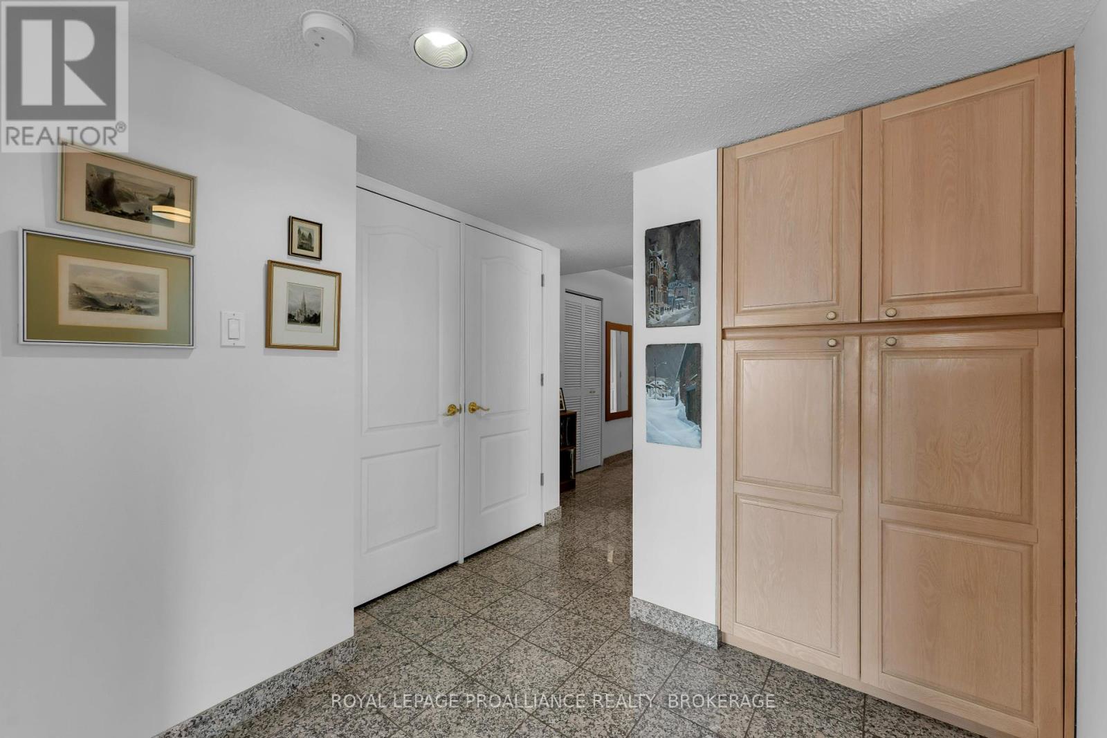 403 - 185 Ontario Street, Kingston, Ontario K7L 2Y7 - Photo 24 - X12235840