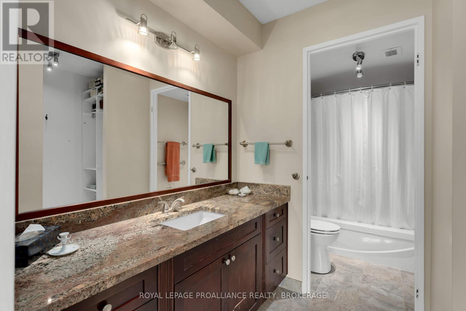 403 - 185 Ontario Street, Kingston, Ontario K7L 2Y7 - Photo 28 - X12235840