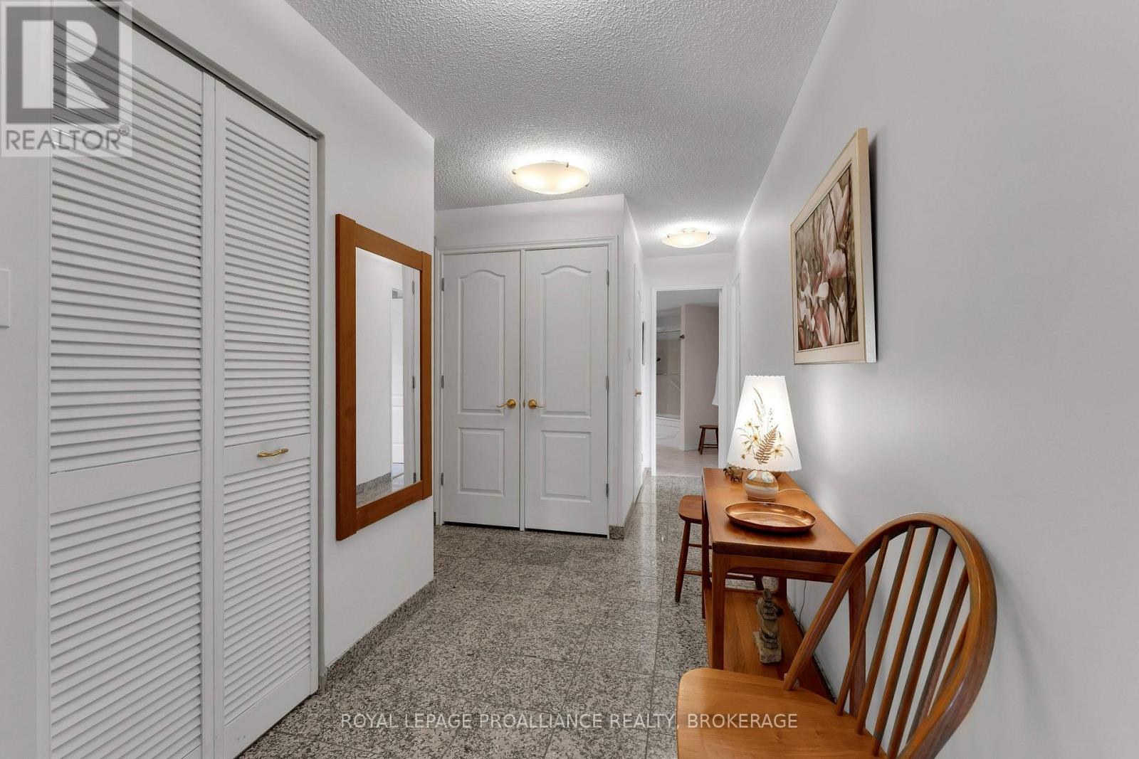 403 - 185 Ontario Street, Kingston, Ontario K7L 2Y7 - Photo 9 - X12235840