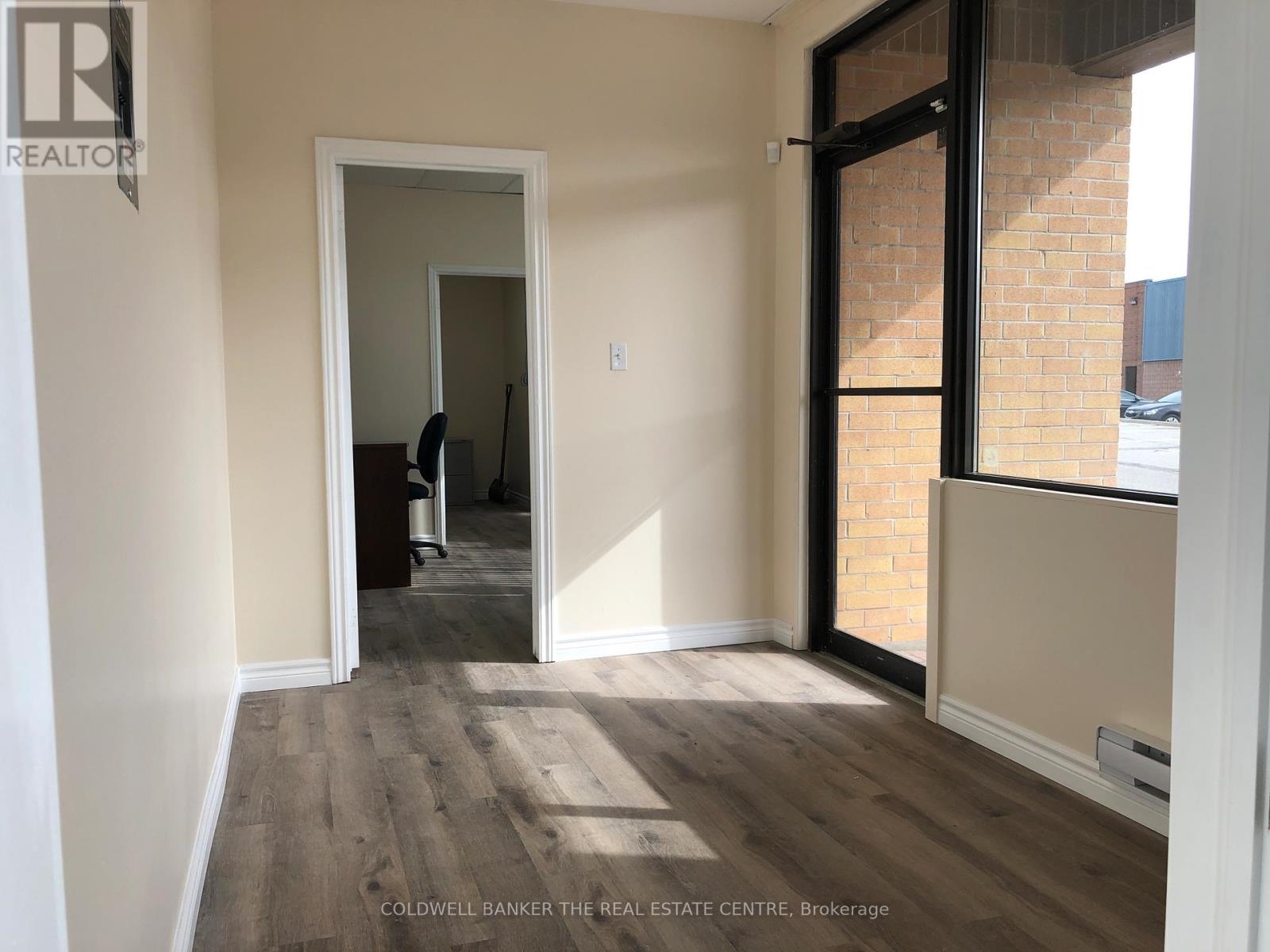 16/17 - 17075 Leslie Street, Newmarket, Ontario  L3Y 8E1 - Photo 6 - N12231144