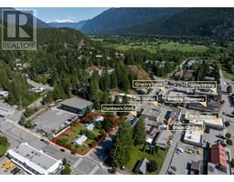 7421 Prospect Street, Pemberton, Ca