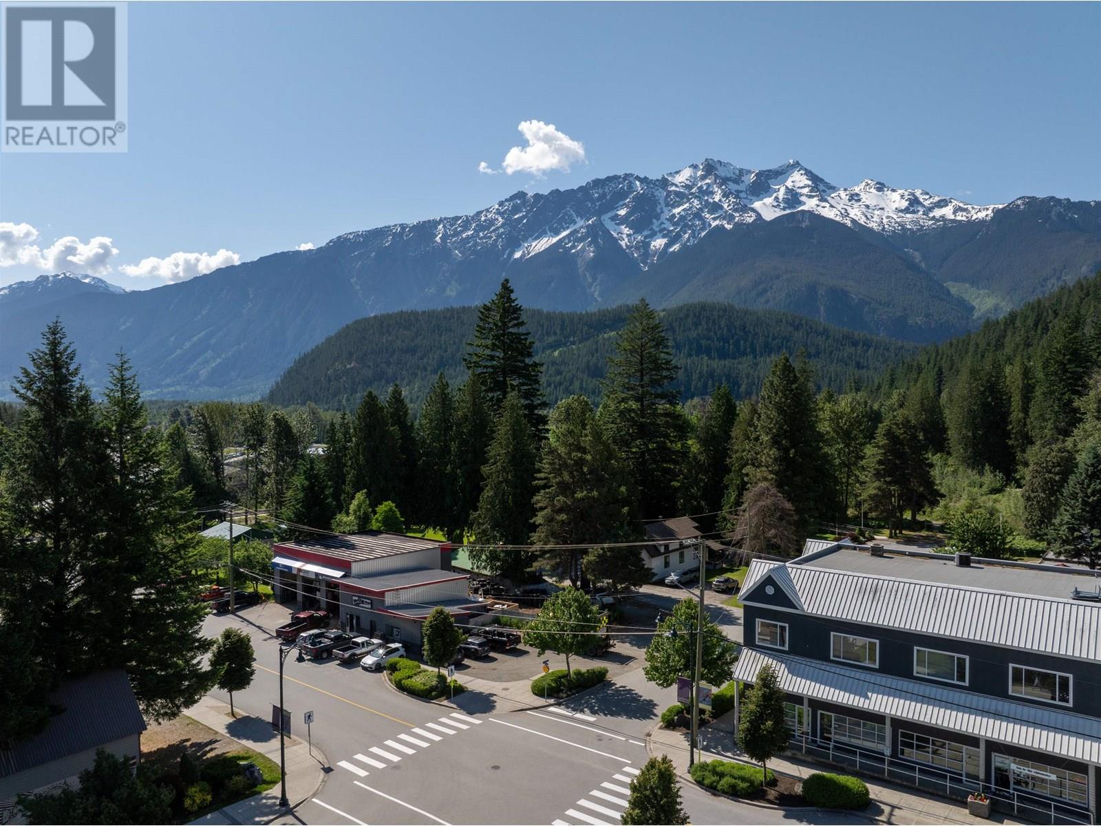 7421 Prospect Street, Pemberton, British Columbia  V0N 2L0 - Photo 6 - C8070179