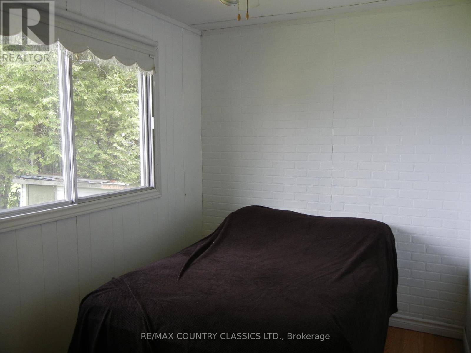 37 Goldfinch Lane, North Kawartha, Ontario  K0L 1A0 - Photo 19 - X12235888