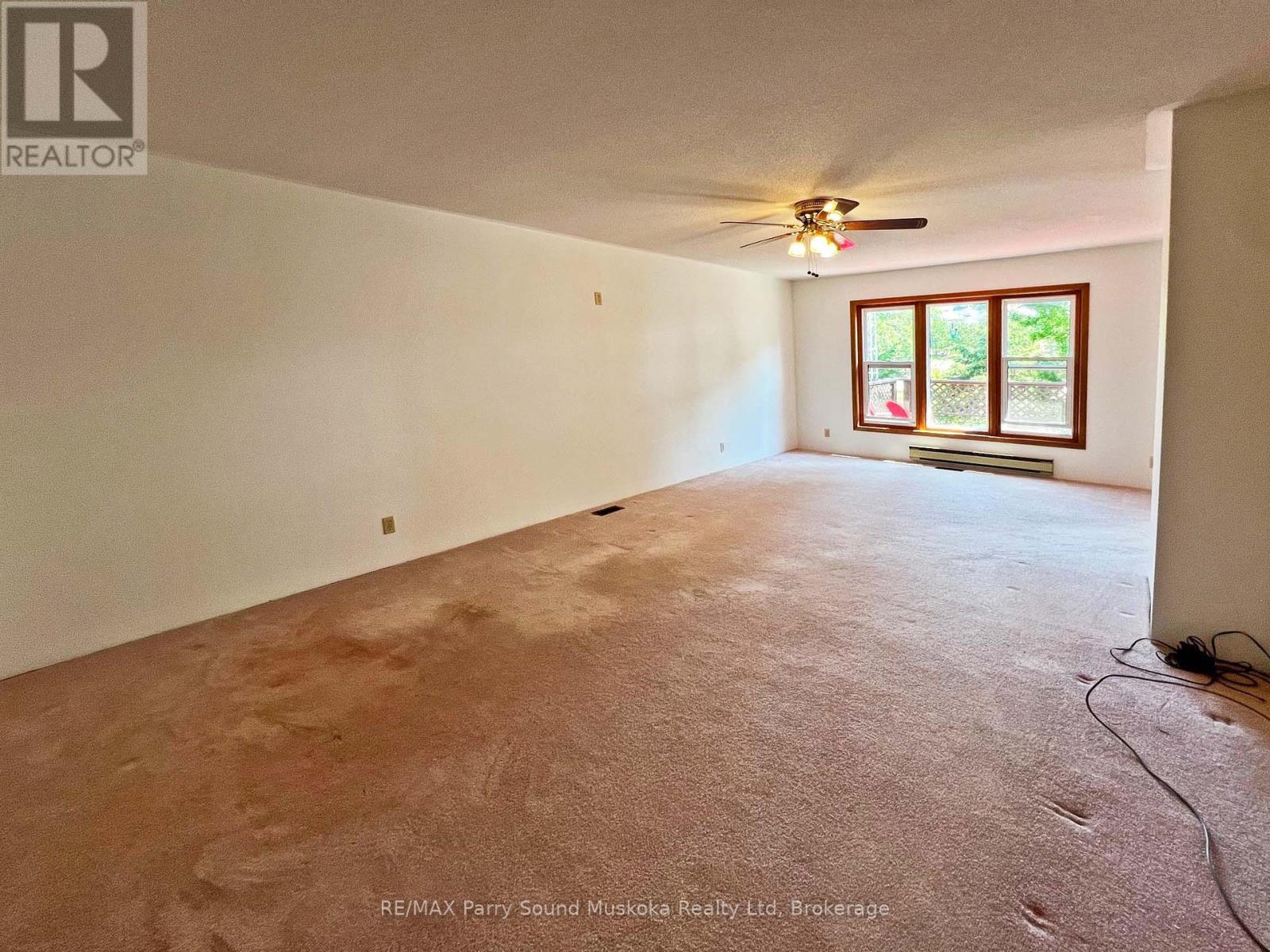 10 Pine Valley Drive, Carling, Ontario  P0G 1G0 - Photo 16 - X12235933