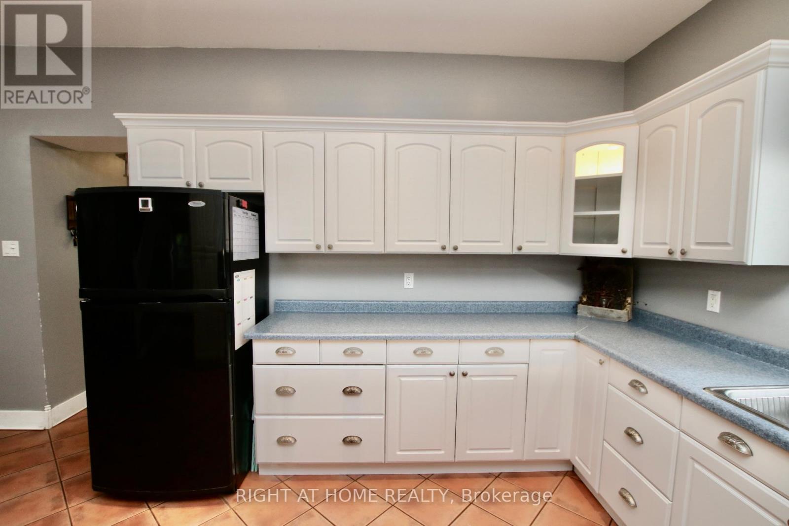 13928 Connaught Road S, North Dundas, Ontario  K0C 1H0 - Photo 13 - X12235911