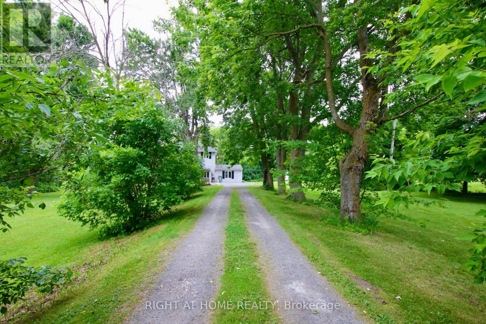 13928 Connaught Road S, North Dundas, Ontario  K0C 1H0 - Photo 2 - X12235911