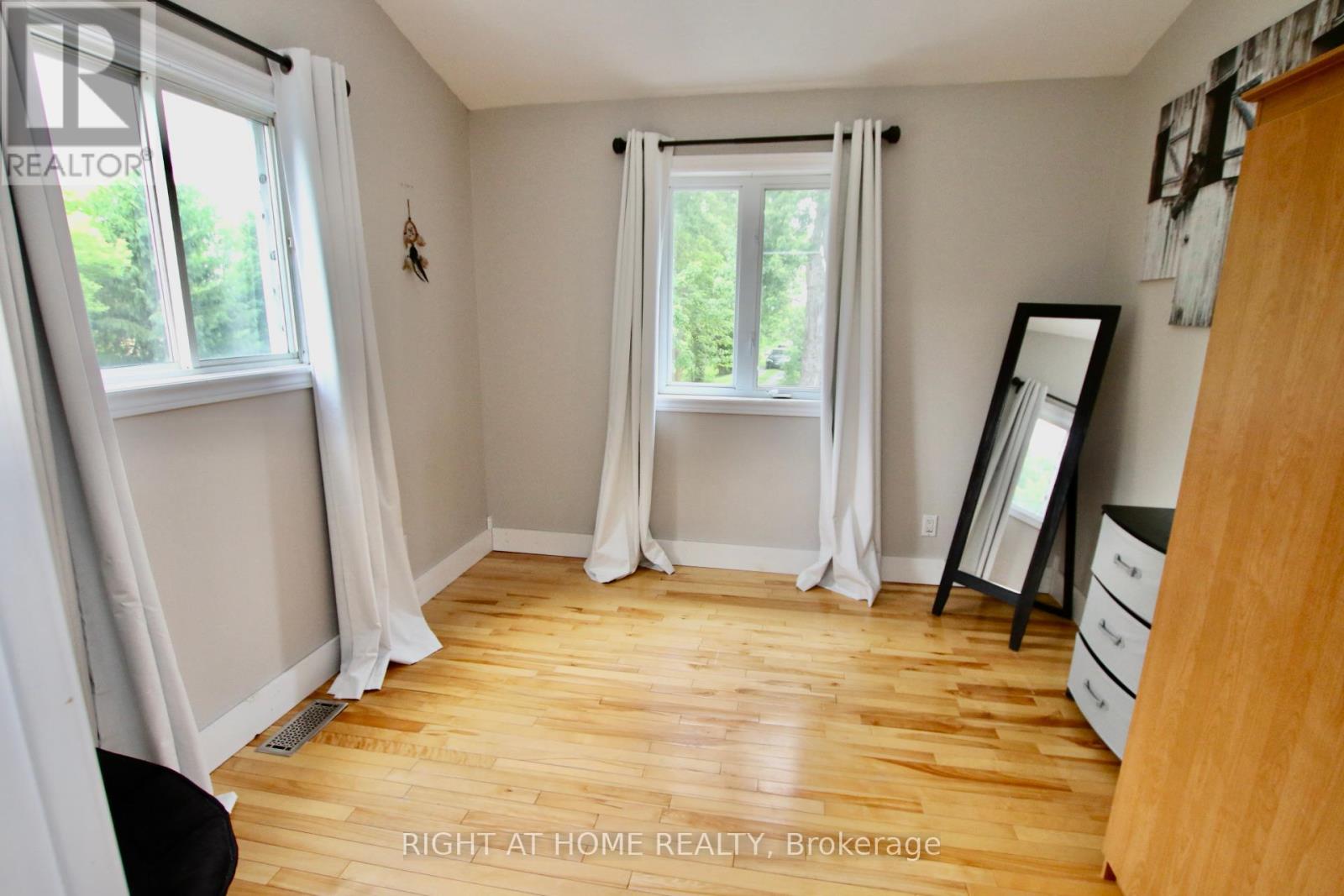 13928 Connaught Road S, North Dundas, Ontario  K0C 1H0 - Photo 21 - X12235911