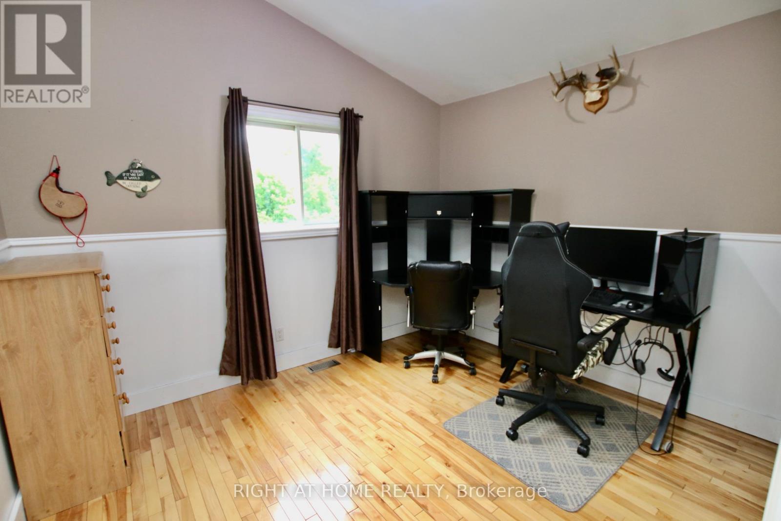 13928 Connaught Road S, North Dundas, Ontario  K0C 1H0 - Photo 22 - X12235911