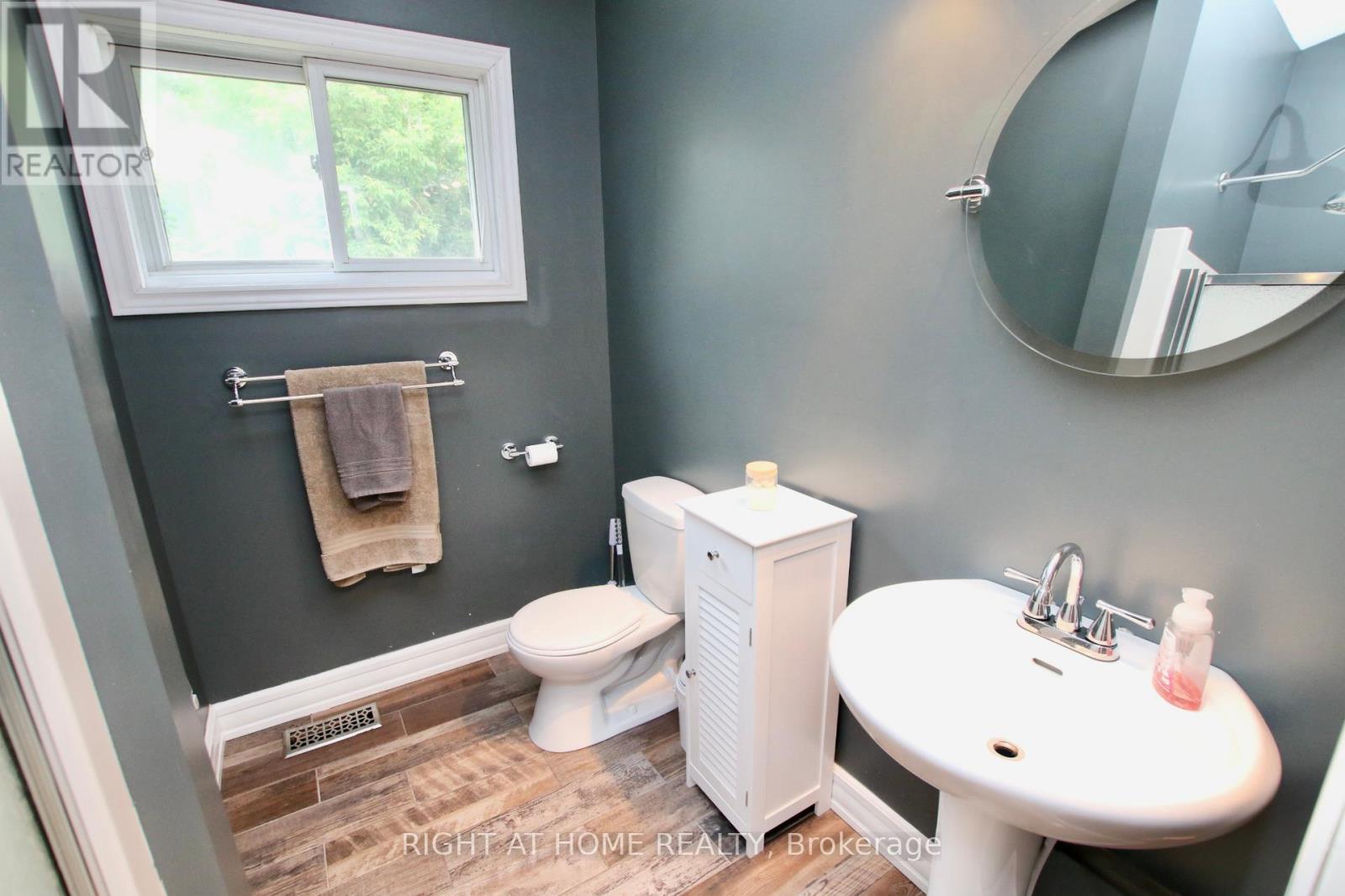 13928 Connaught Road S, North Dundas, Ontario  K0C 1H0 - Photo 26 - X12235911