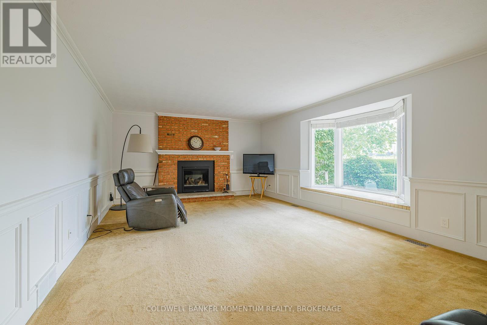 2115 Creek Road, Niagara-On-The-Lake, Ontario  L0S 1J0 - Photo 19 - X12235825