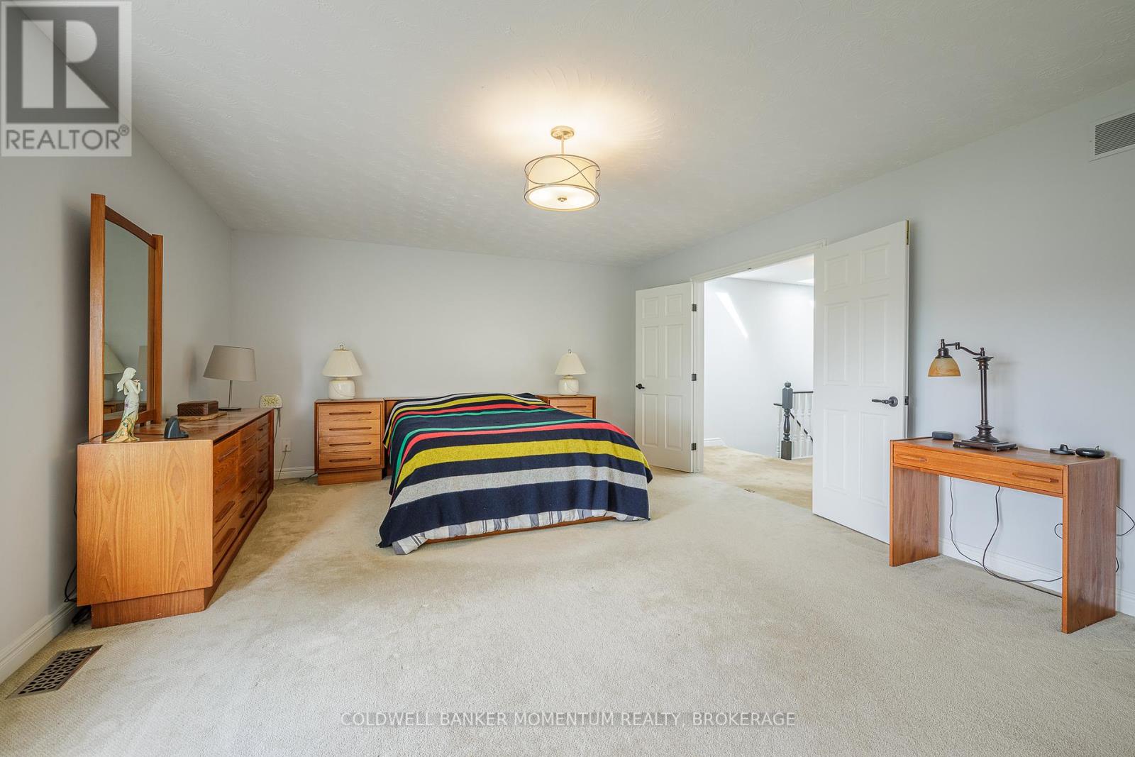 2115 Creek Road, Niagara-On-The-Lake, Ontario  L0S 1J0 - Photo 22 - X12235825