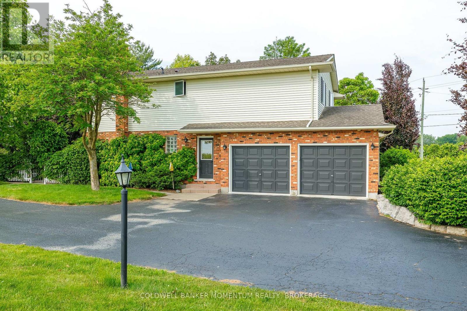 2115 Creek Road, Niagara-On-The-Lake, Ontario  L0S 1J0 - Photo 37 - X12235825